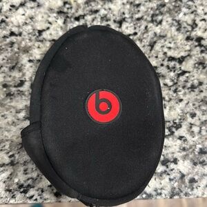 Beats studio headphones case(CASE ONLY)